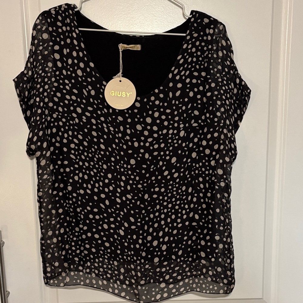 Giusy Silk Blend Black Polka Dot Short Sleeve Blouse Size M NWT